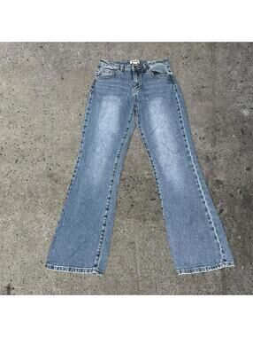 Women’s Y2K guess bootcut denim jeans - 27x32
